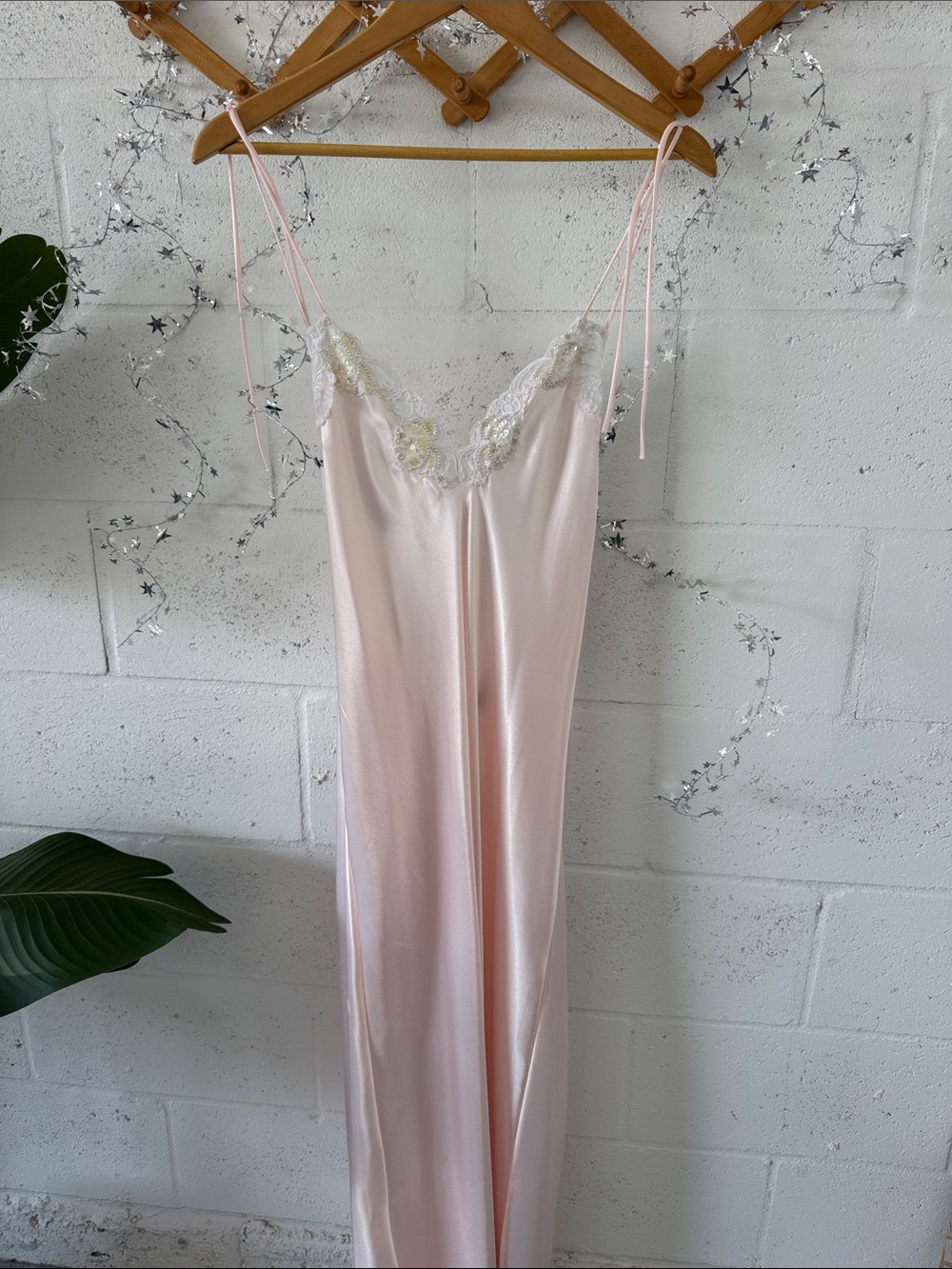 Vintage Bridal The Jessica Lynn Collection Silky Lace-Trim Slip Nightgown -